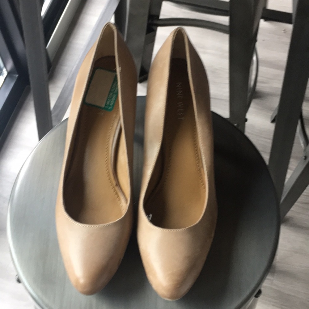 Nine West Tan Leather Heels